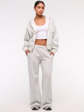 Abercrombie High Rise Wide Leg Sunday Sweatpants